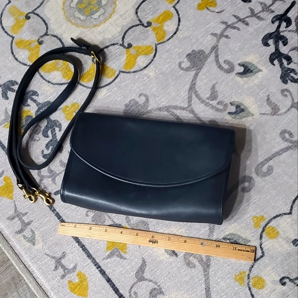 Coach Sterling Vintage Clutch/Crossbody Purse⚜️🖤⚜️ - Picture 3 of 14